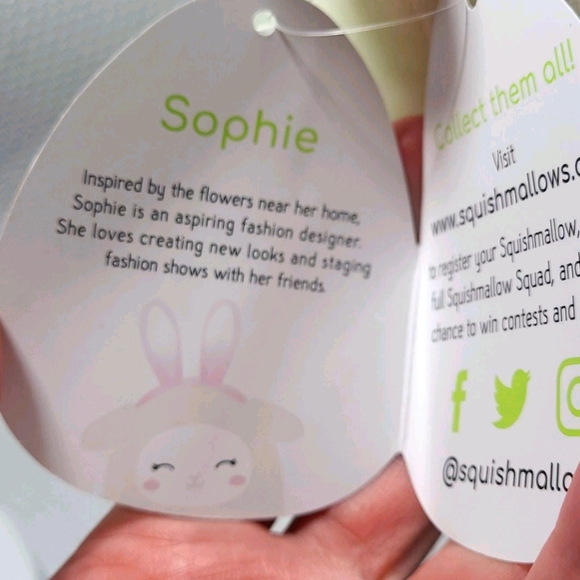 Squishmallow: Lamb with Bunny Ears, Sophie - Picture 6 of 6
